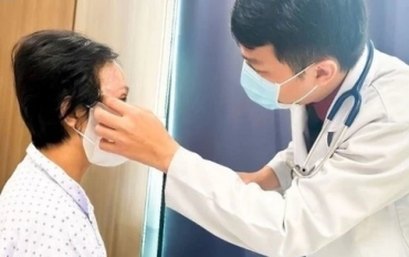 zona gay ra nhung bien chung he luy suc khoe nghiem trong voi nguoi mac benh nen